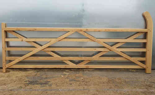 Kingscote Green Oak entrance gate up to 3.66m - 12ft wide