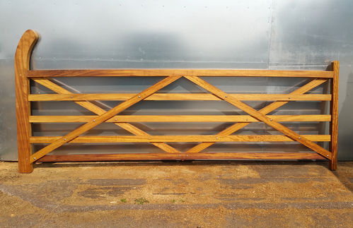Kingscote Iroko entrance gate up to 3.6m - 12ft wide