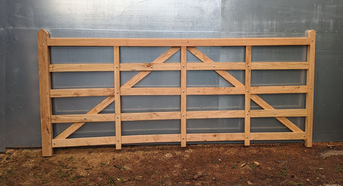 Lairg Dried Oak entrance gate up to 2.75m-9' wide